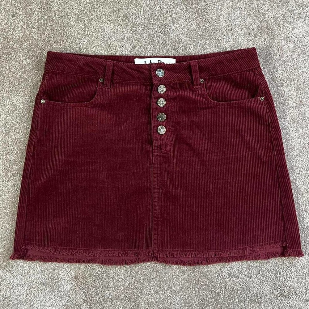 Retro corduroy skirt